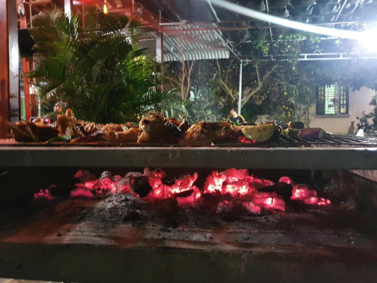 Cat Tien Farmer Lodge Quan Tom 外观 照片