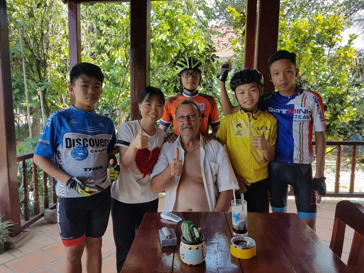 Cat Tien Farmer Lodge Quan Tom 外观 照片